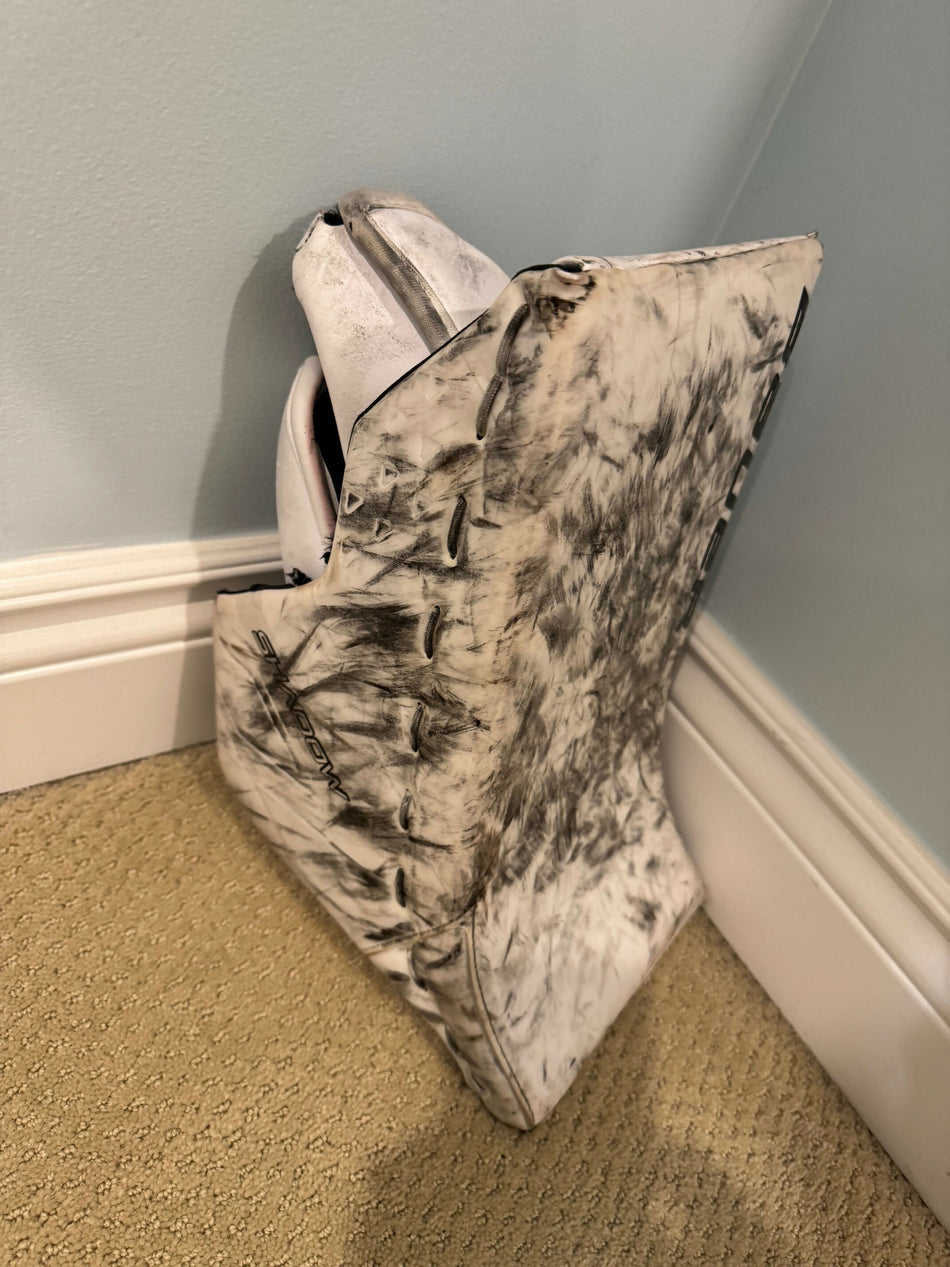 Bauer Supreme Shadow Senior Goalie Blocker / White