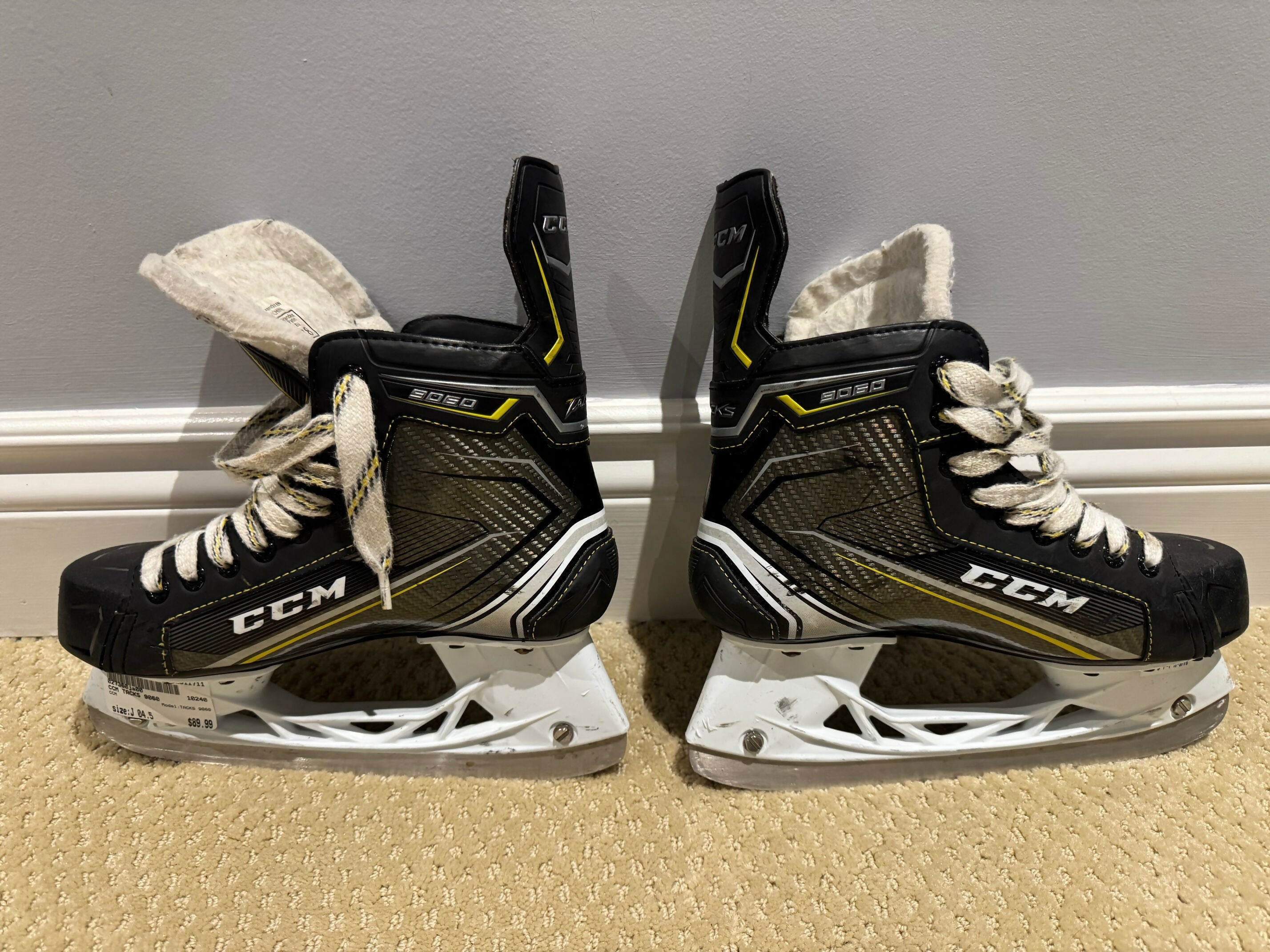 dL8cG7XYFZ